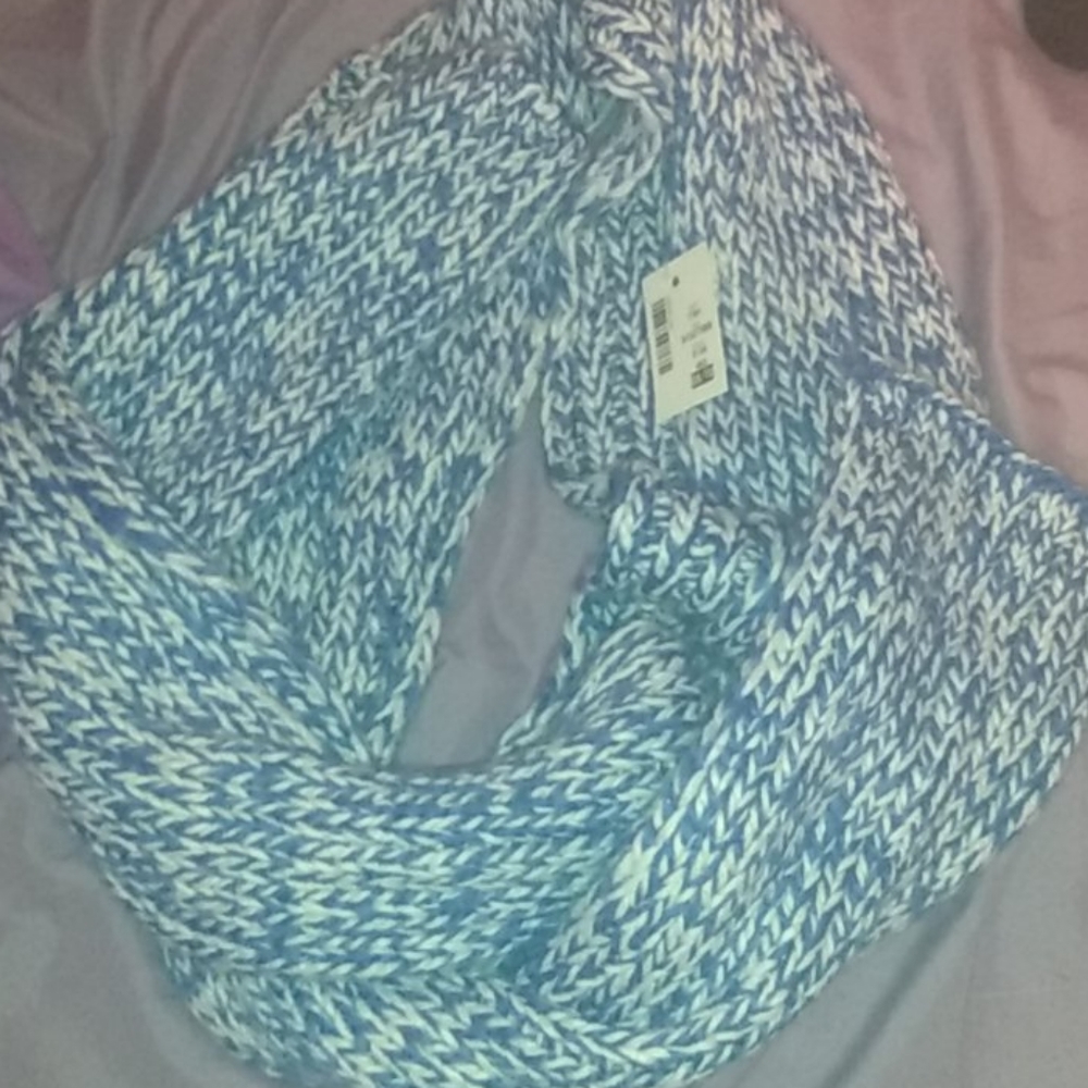 Aeropostale scarf